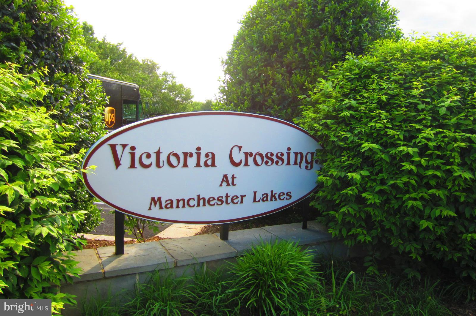 VICTORIA CROSSINGS AT MANCHESTER LAKES - Residential