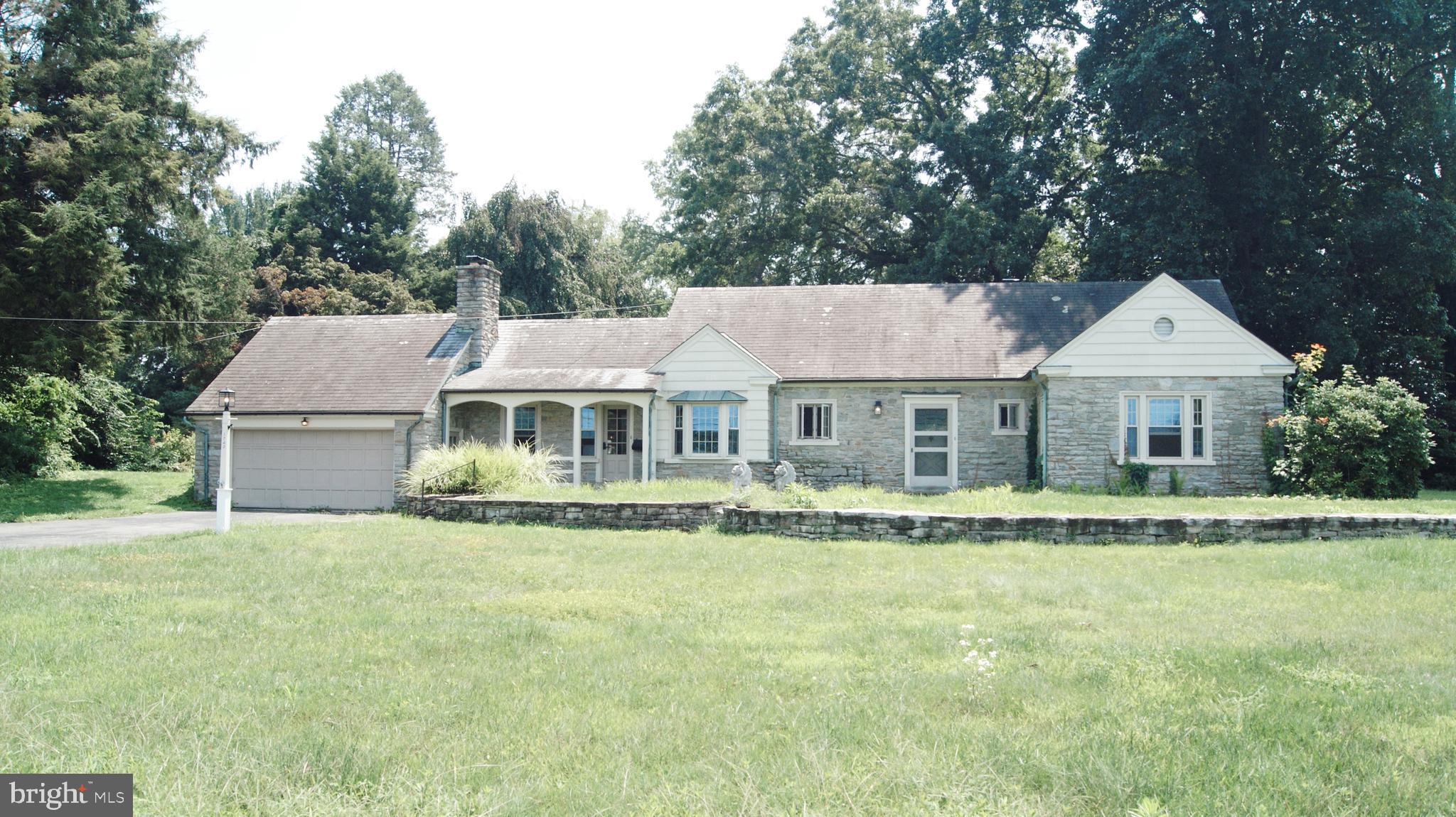 1742 OLD PHILADELPHIA PIKE