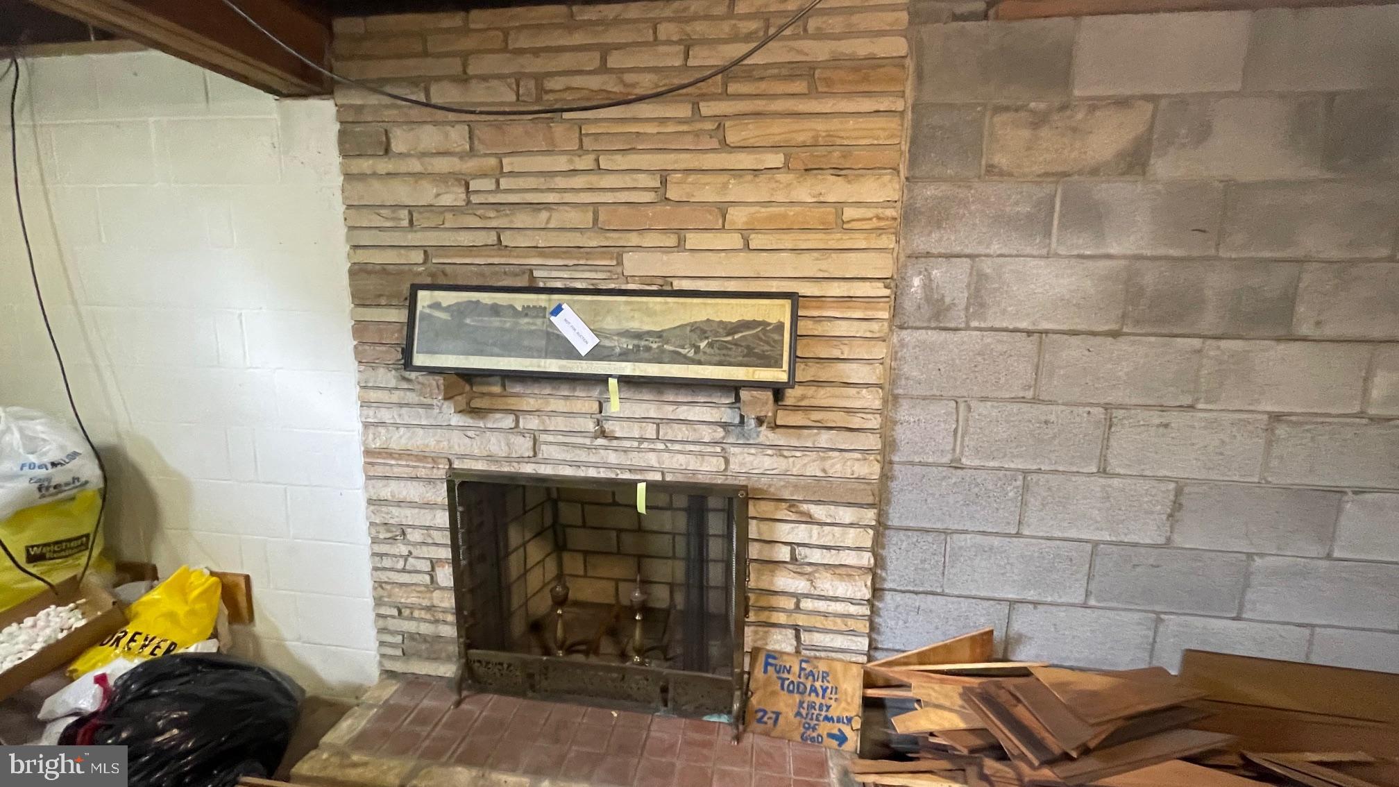 TOWN OF ROMNEY - Residential