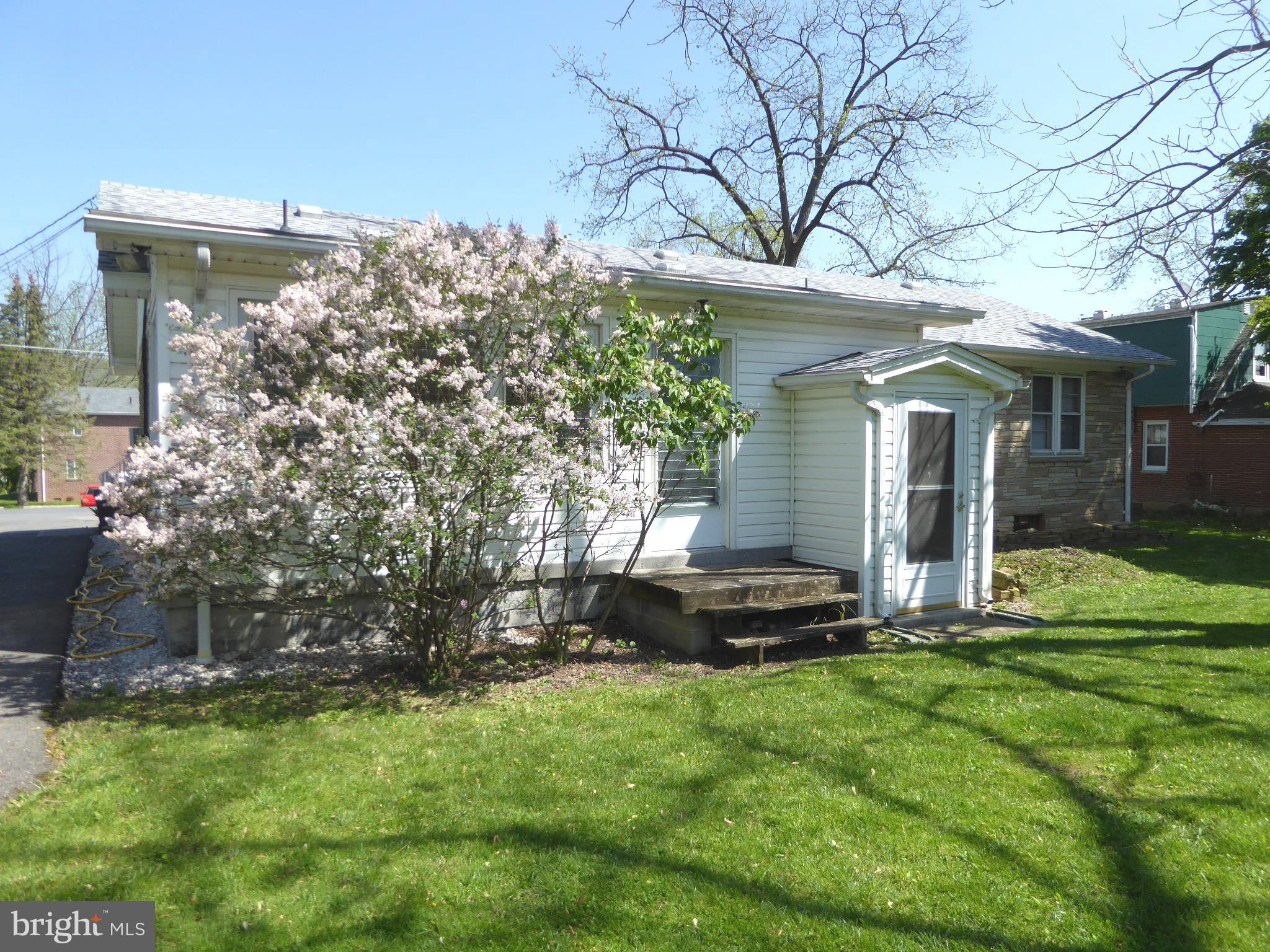 TOWN OF ROMNEY - Residential