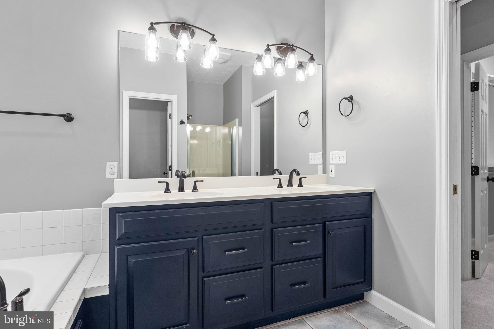 CEDAR CLIFF - Residential