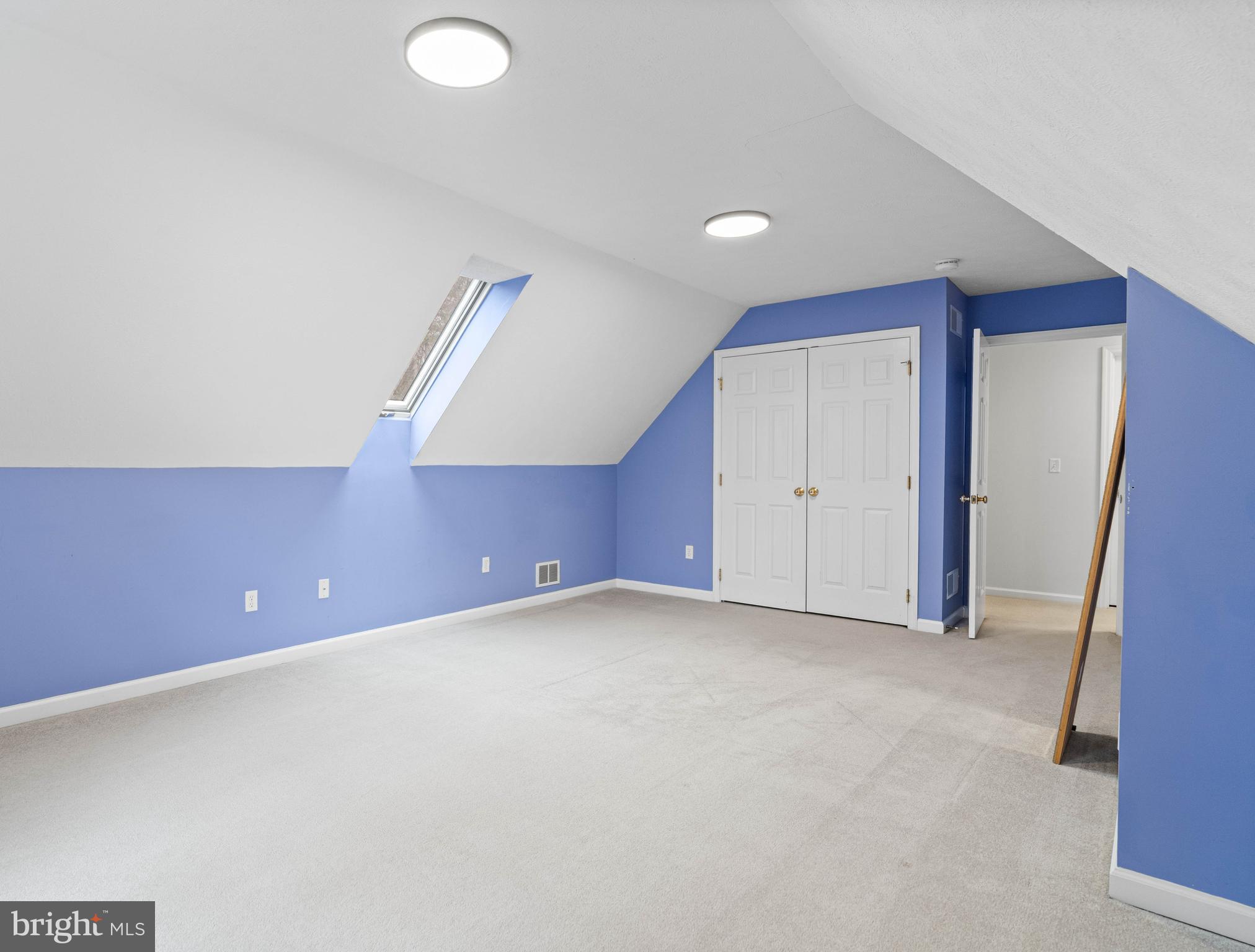 CEDAR CLIFF - Residential