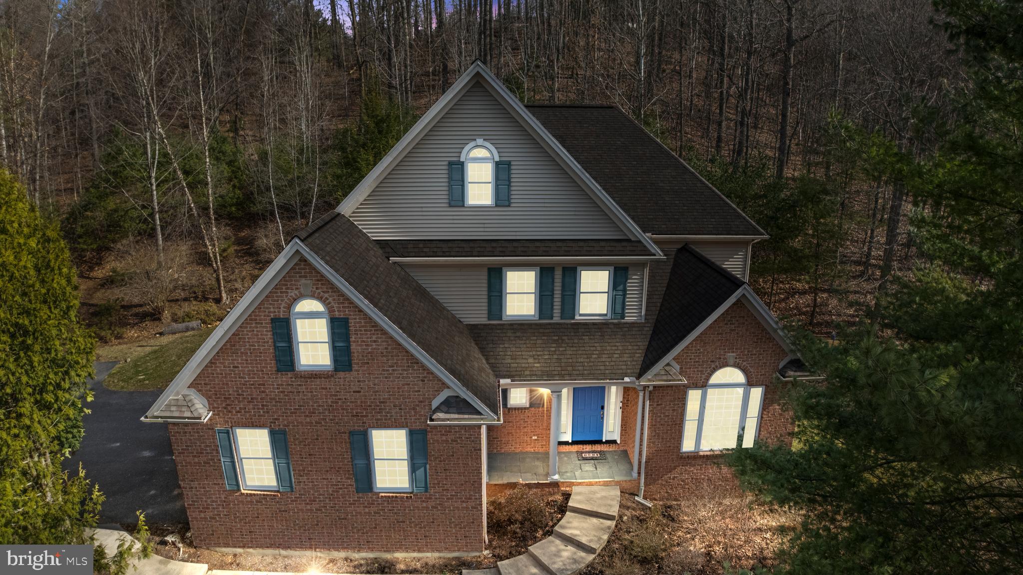 CEDAR CLIFF - Residential