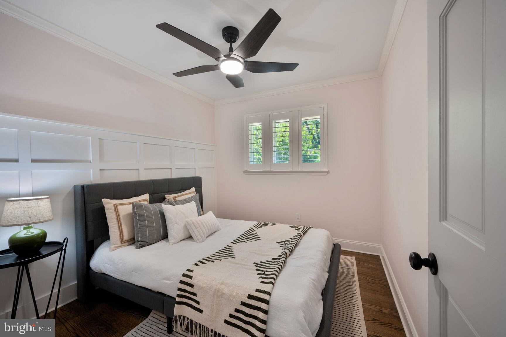 BROYHILL FOREST - Residential