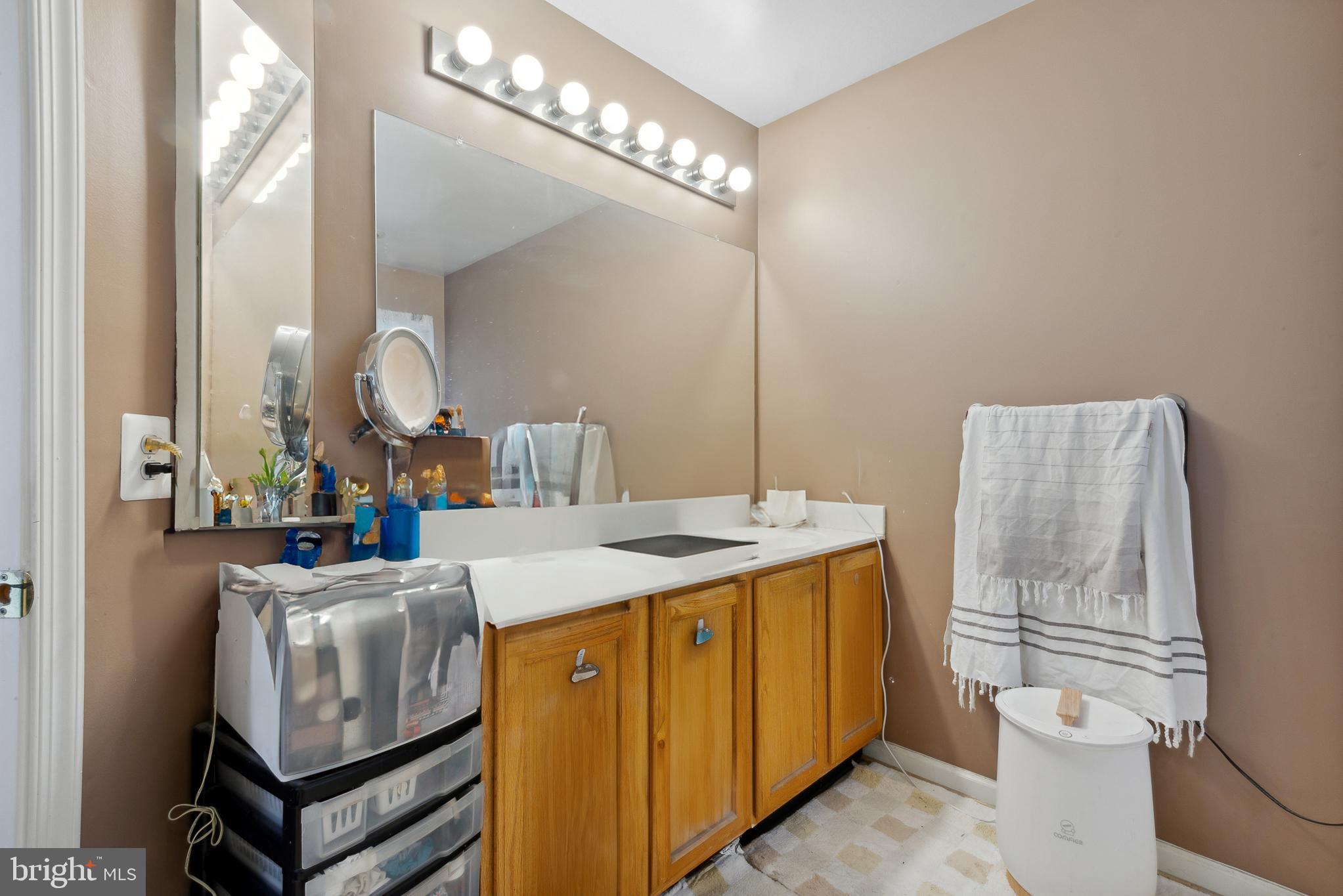 BALLENGER CROSSING - Residential