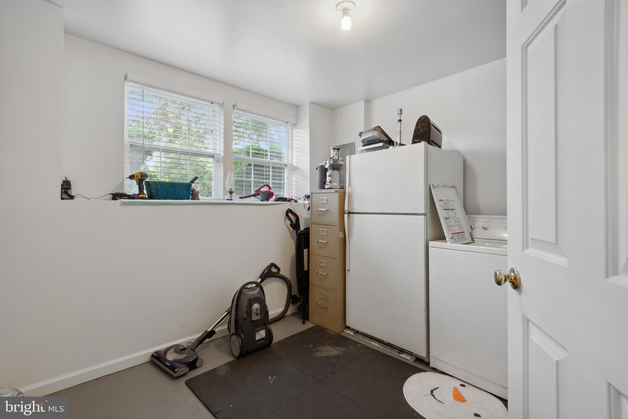 BALLENGER CROSSING - Residential