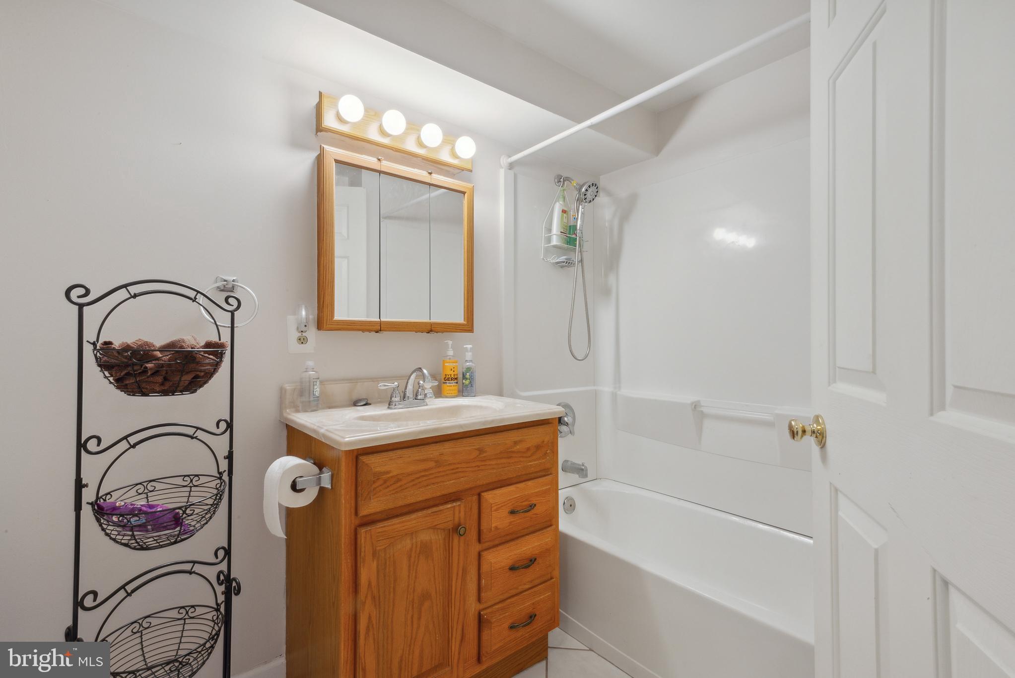 BALLENGER CROSSING - Residential