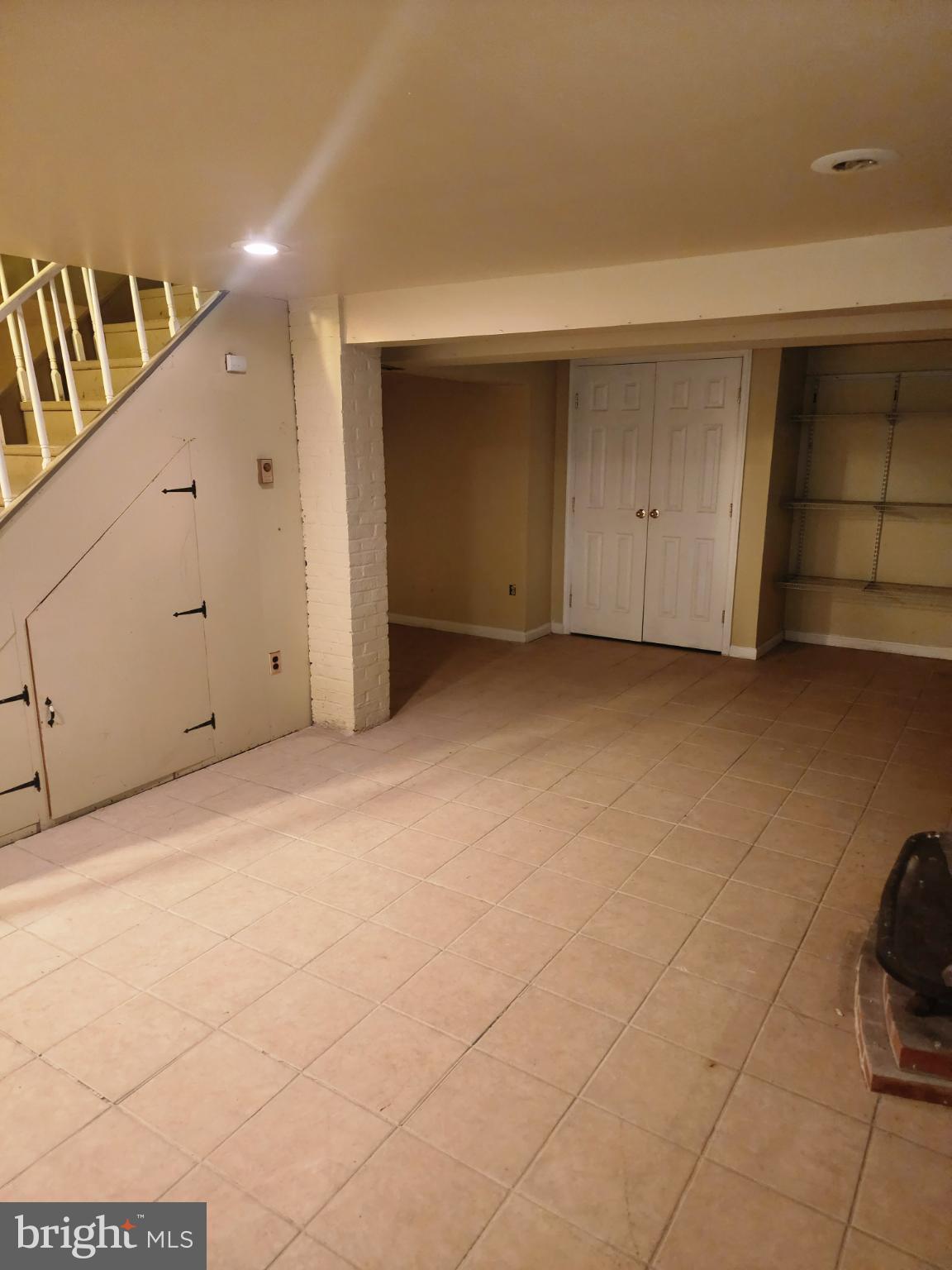 TEMPLE HILLS PARK - Residential