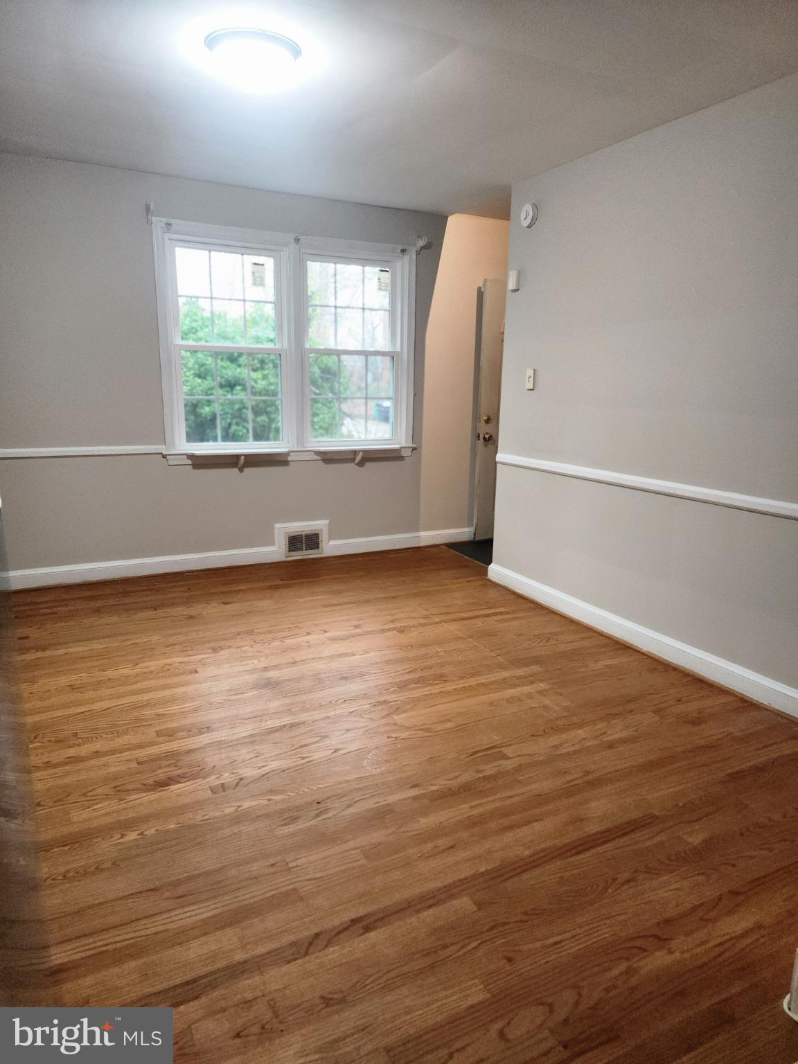 TEMPLE HILLS PARK - Residential