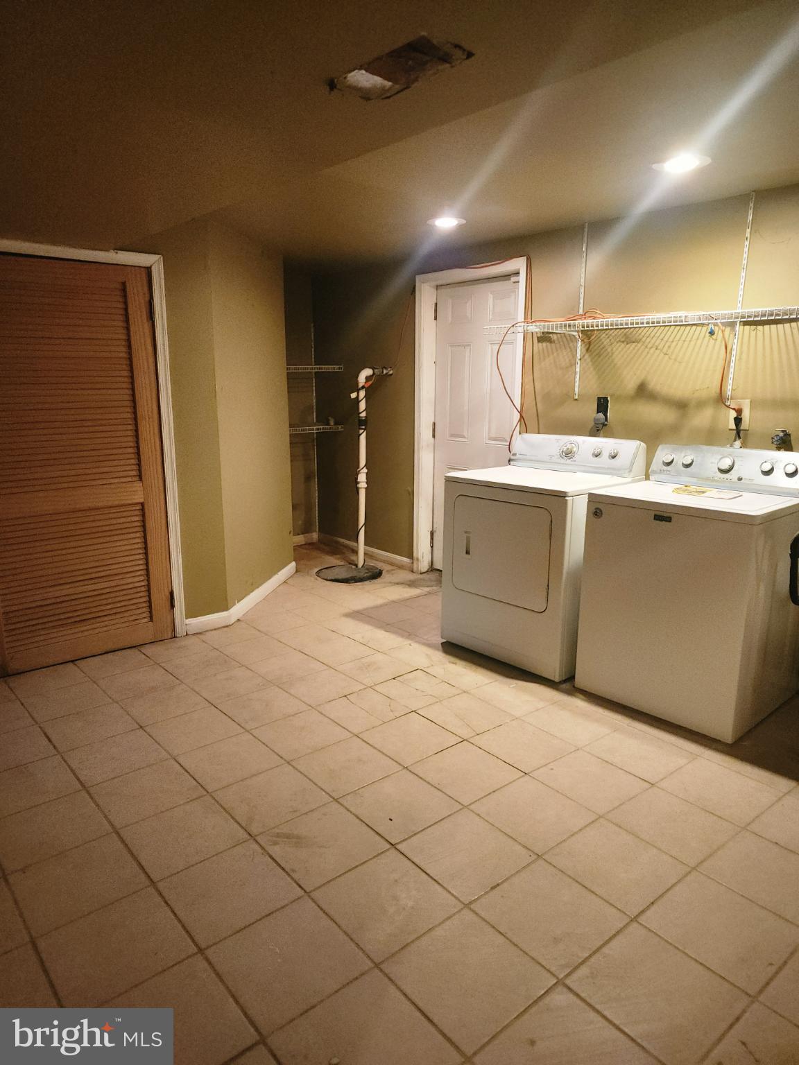 TEMPLE HILLS PARK - Residential