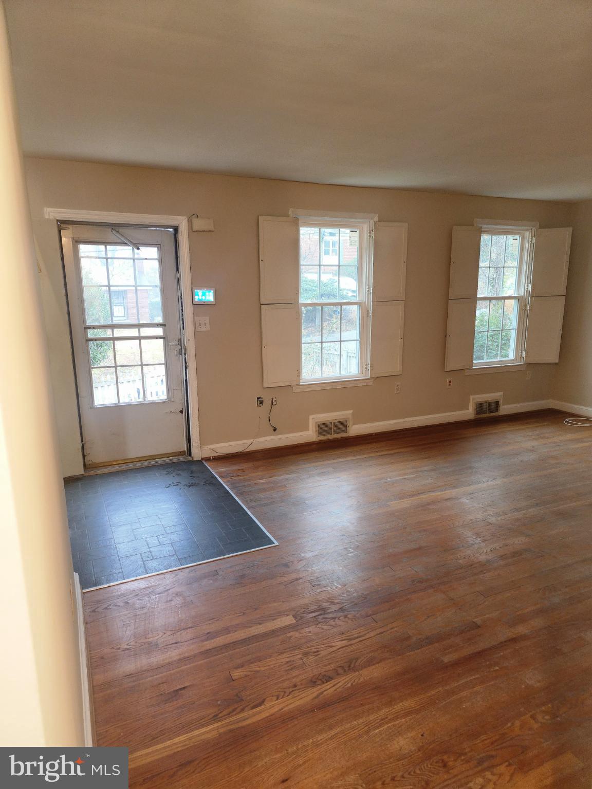 TEMPLE HILLS PARK - Residential