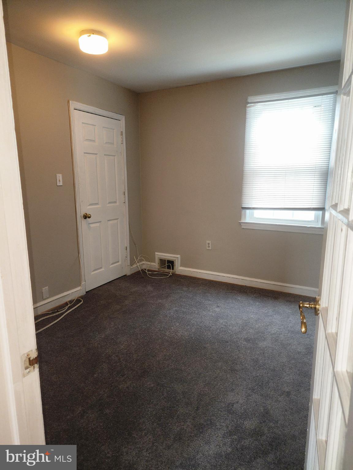 TEMPLE HILLS PARK - Residential