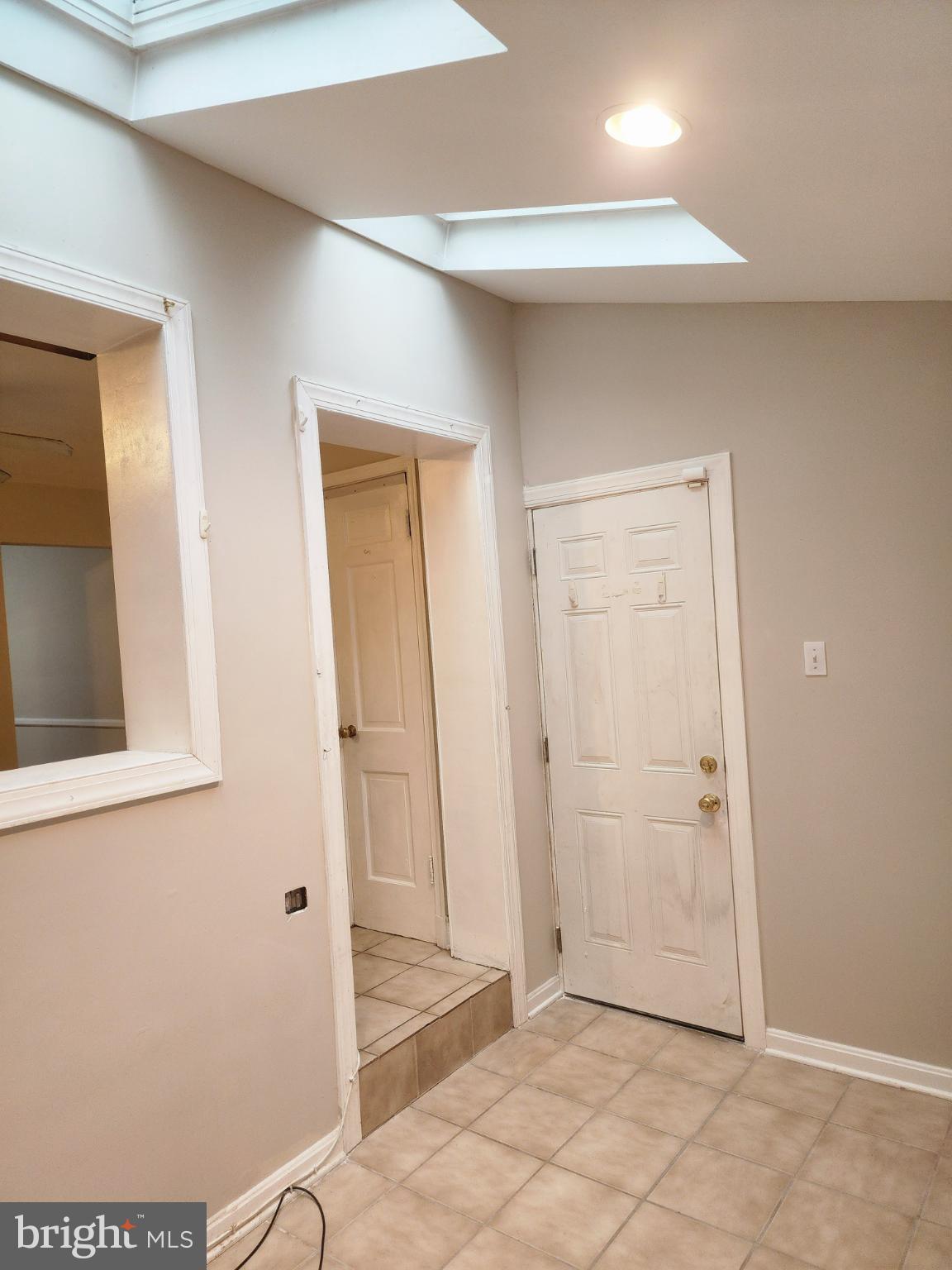 TEMPLE HILLS PARK - Residential