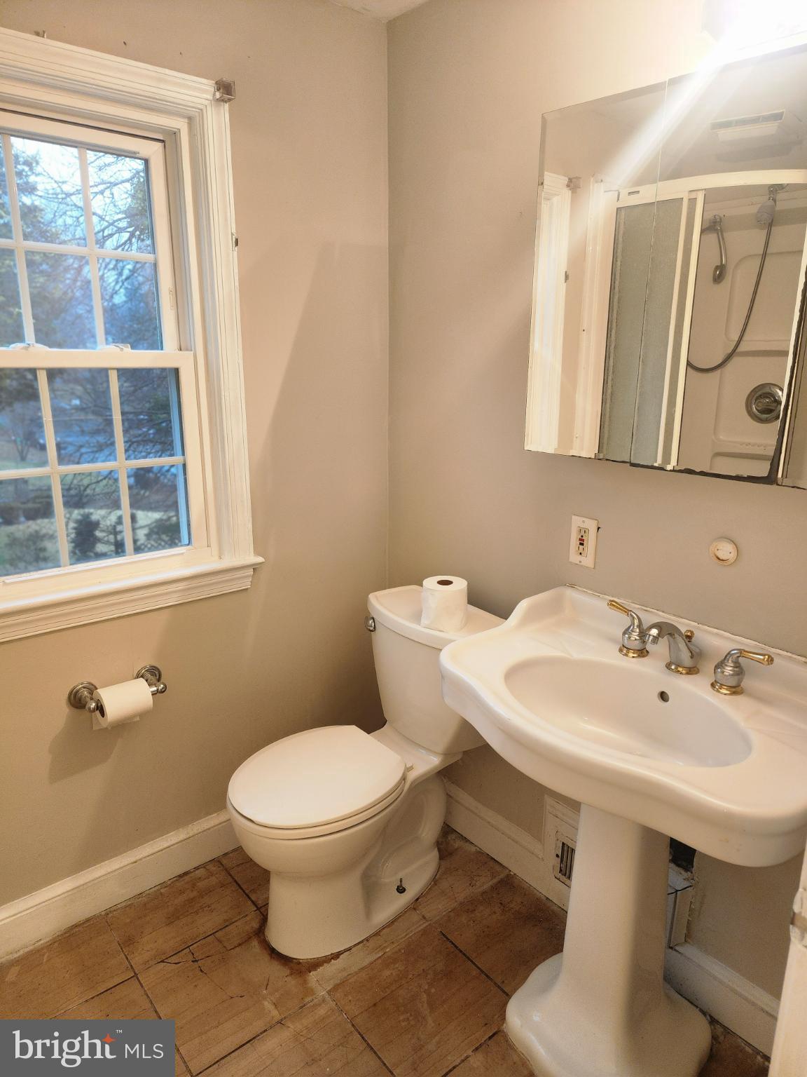 TEMPLE HILLS PARK - Residential