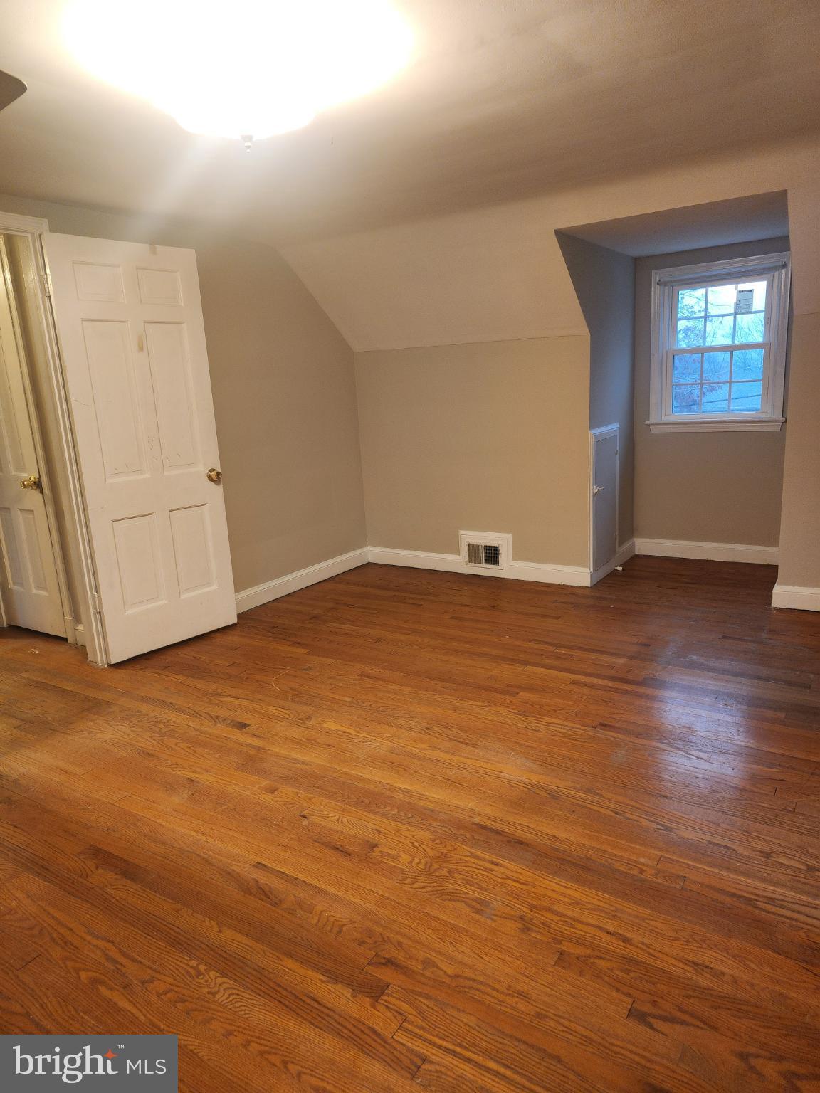 TEMPLE HILLS PARK - Residential