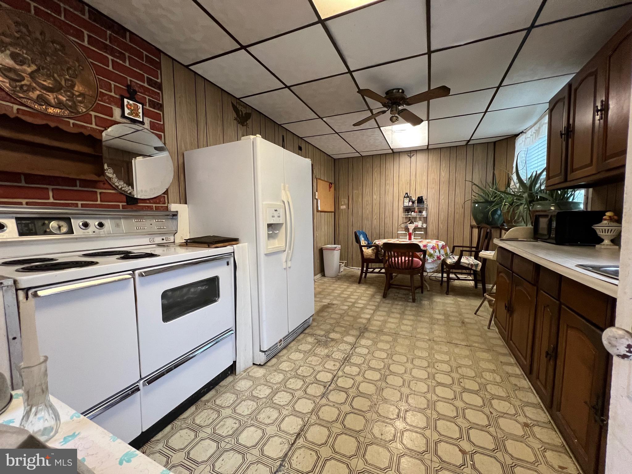 YEADON - Residential