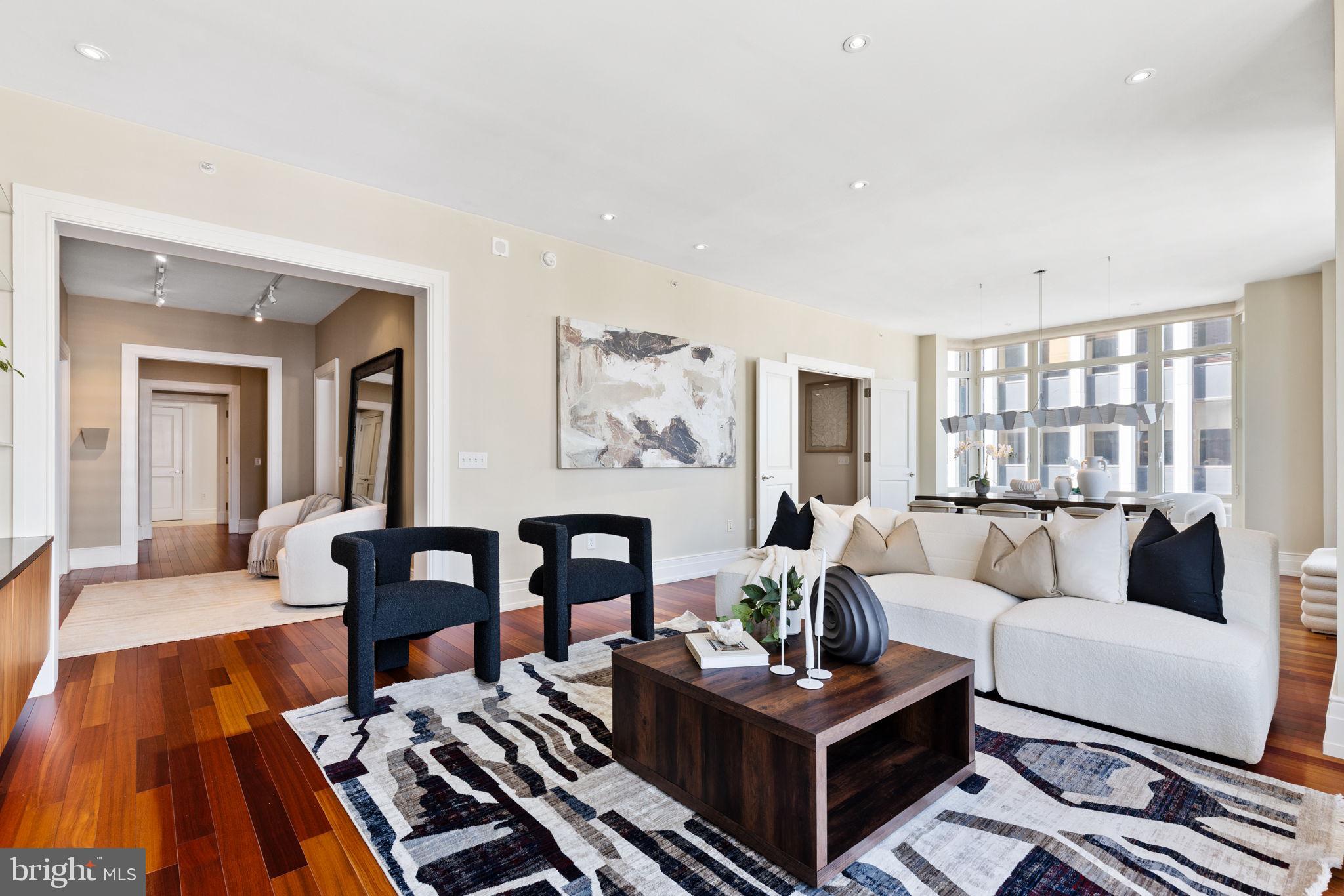 RITTENHOUSE SQUARE - Residential