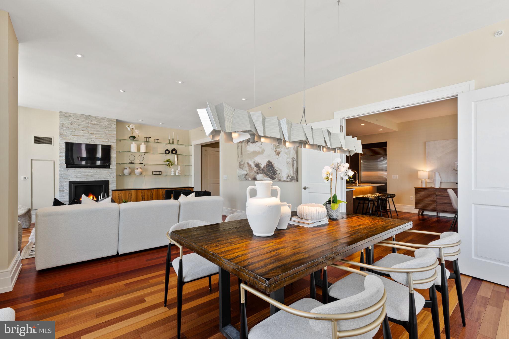 RITTENHOUSE SQUARE - Residential