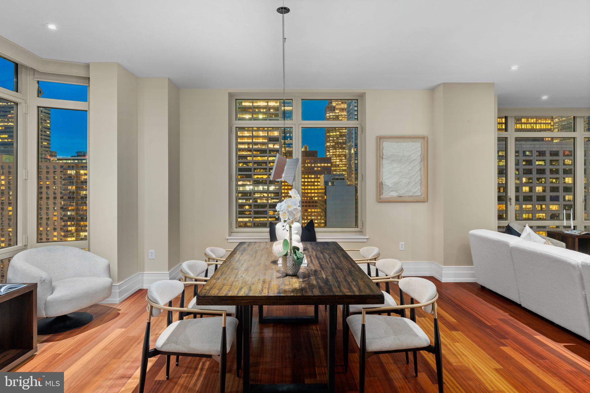 RITTENHOUSE SQUARE - Residential