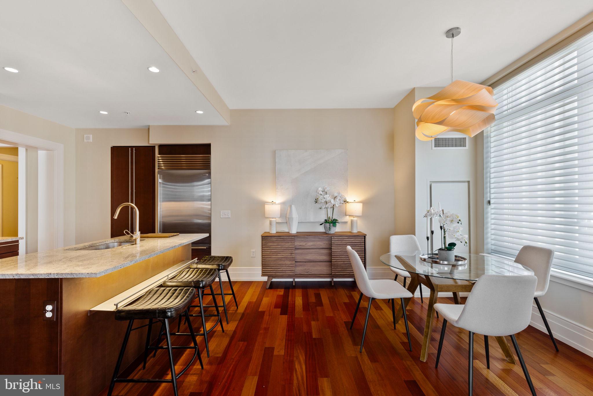 RITTENHOUSE SQUARE - Residential