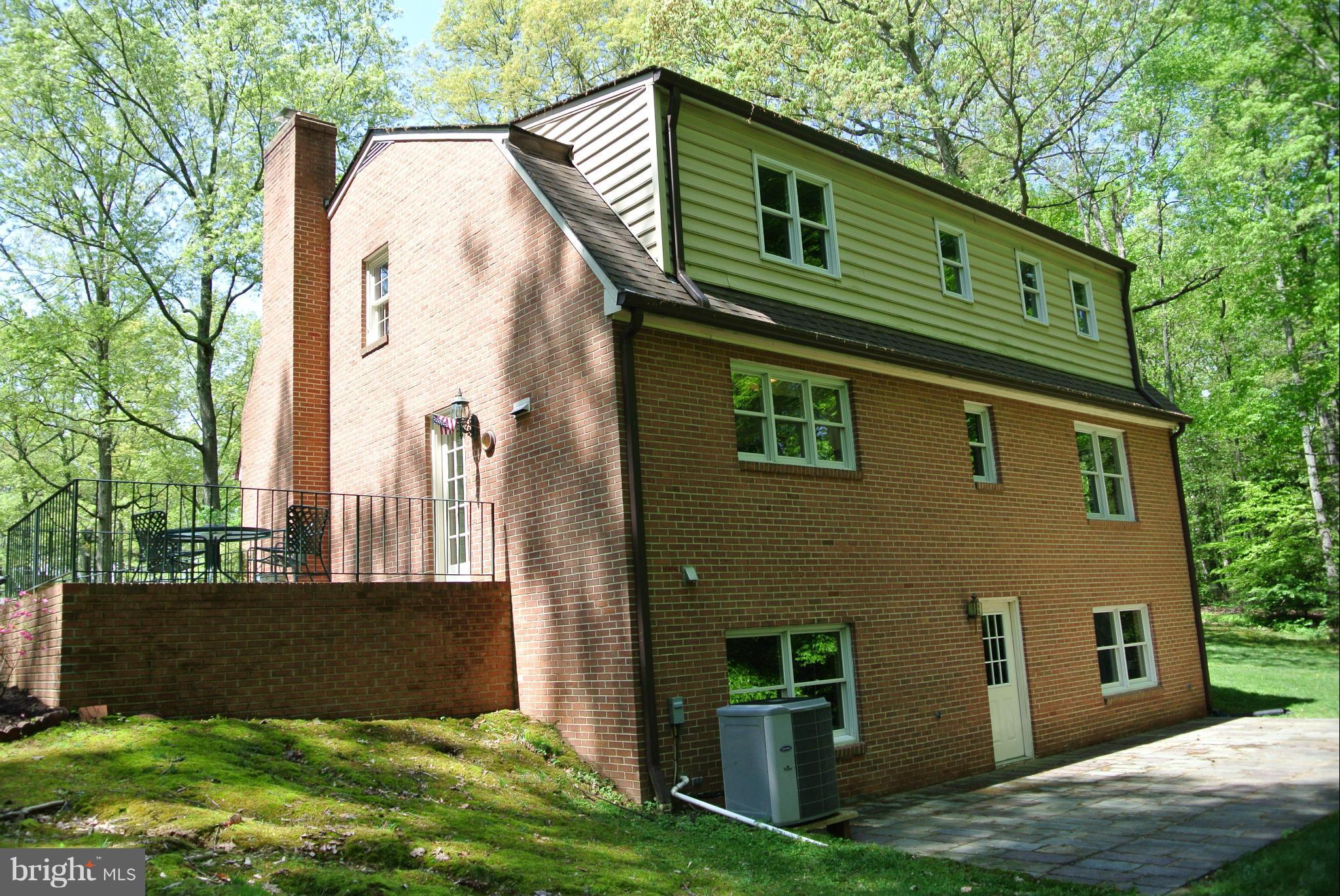 WOODHAVEN PARK SUB - Residential