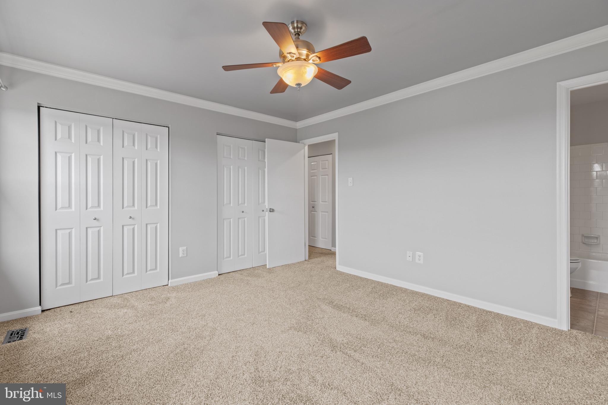 SOUTH HAMPTON - Residential Lease