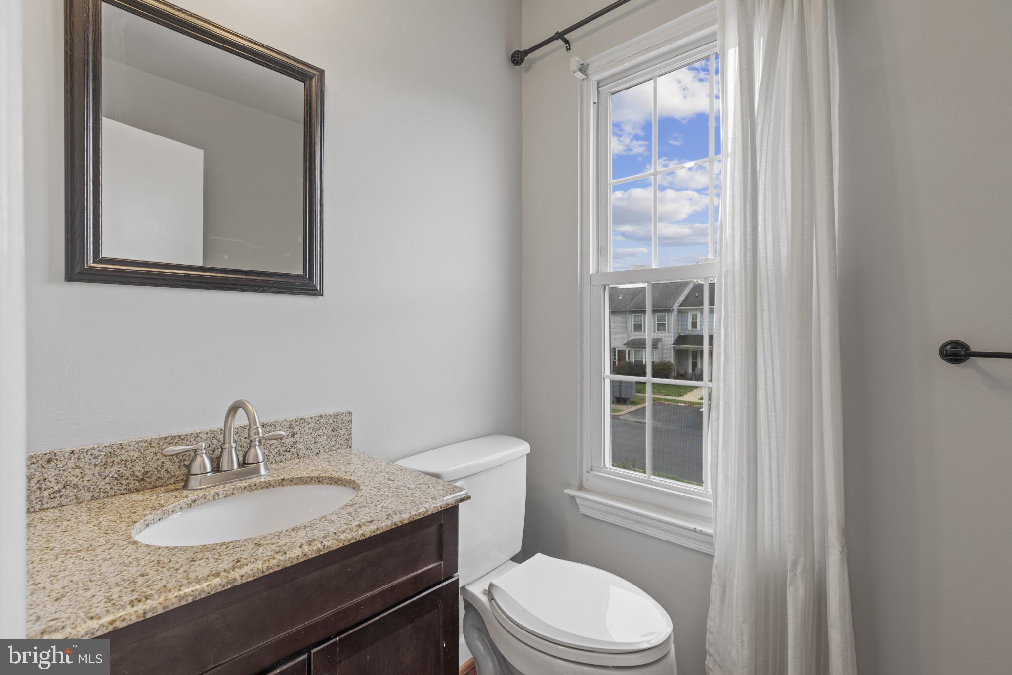 SOUTH HAMPTON - Residential Lease