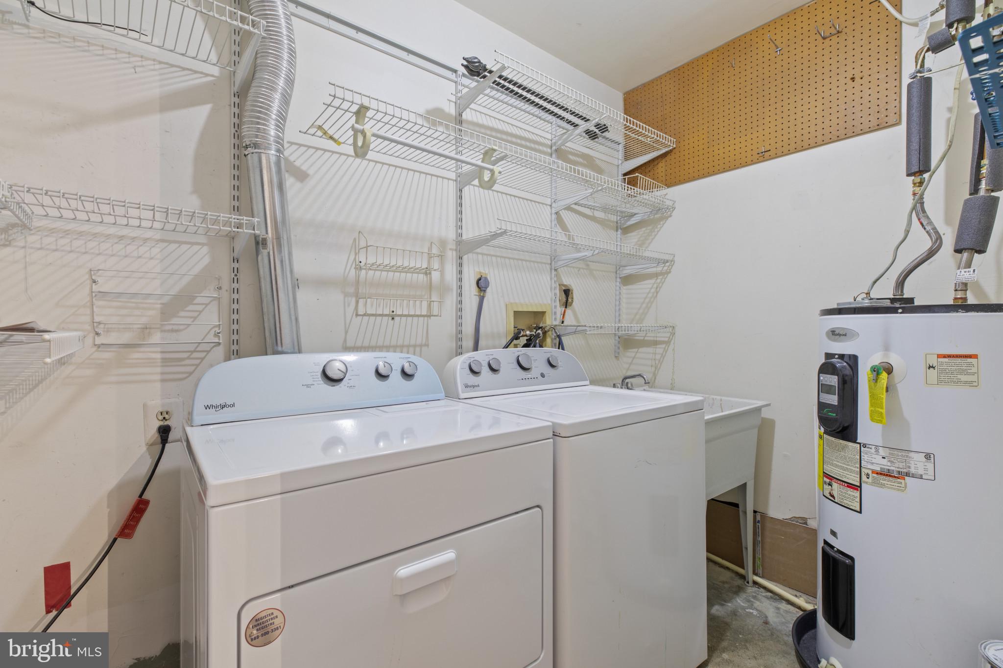 SOUTH HAMPTON - Residential Lease