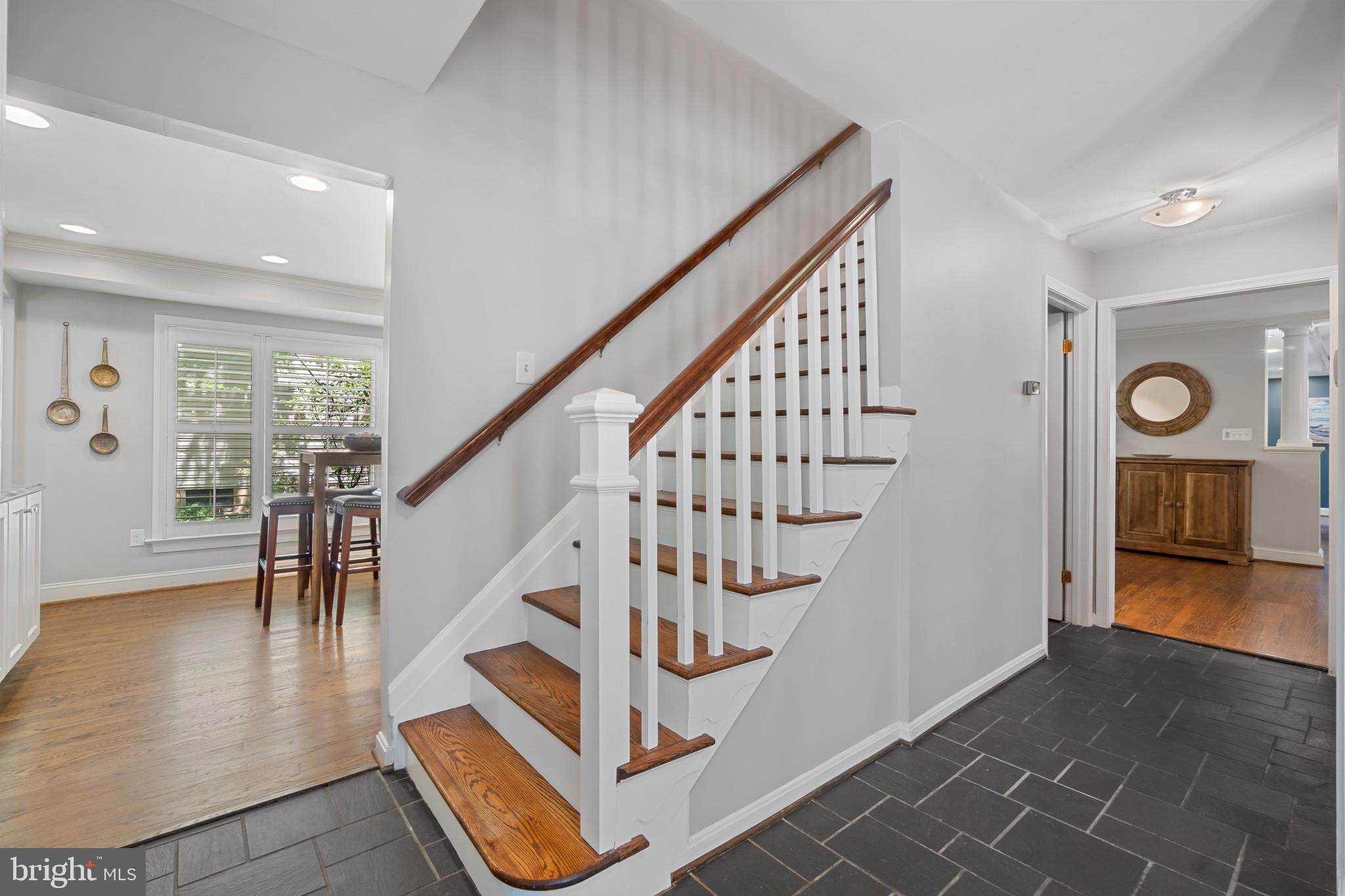 ANCHORAGE - Residential