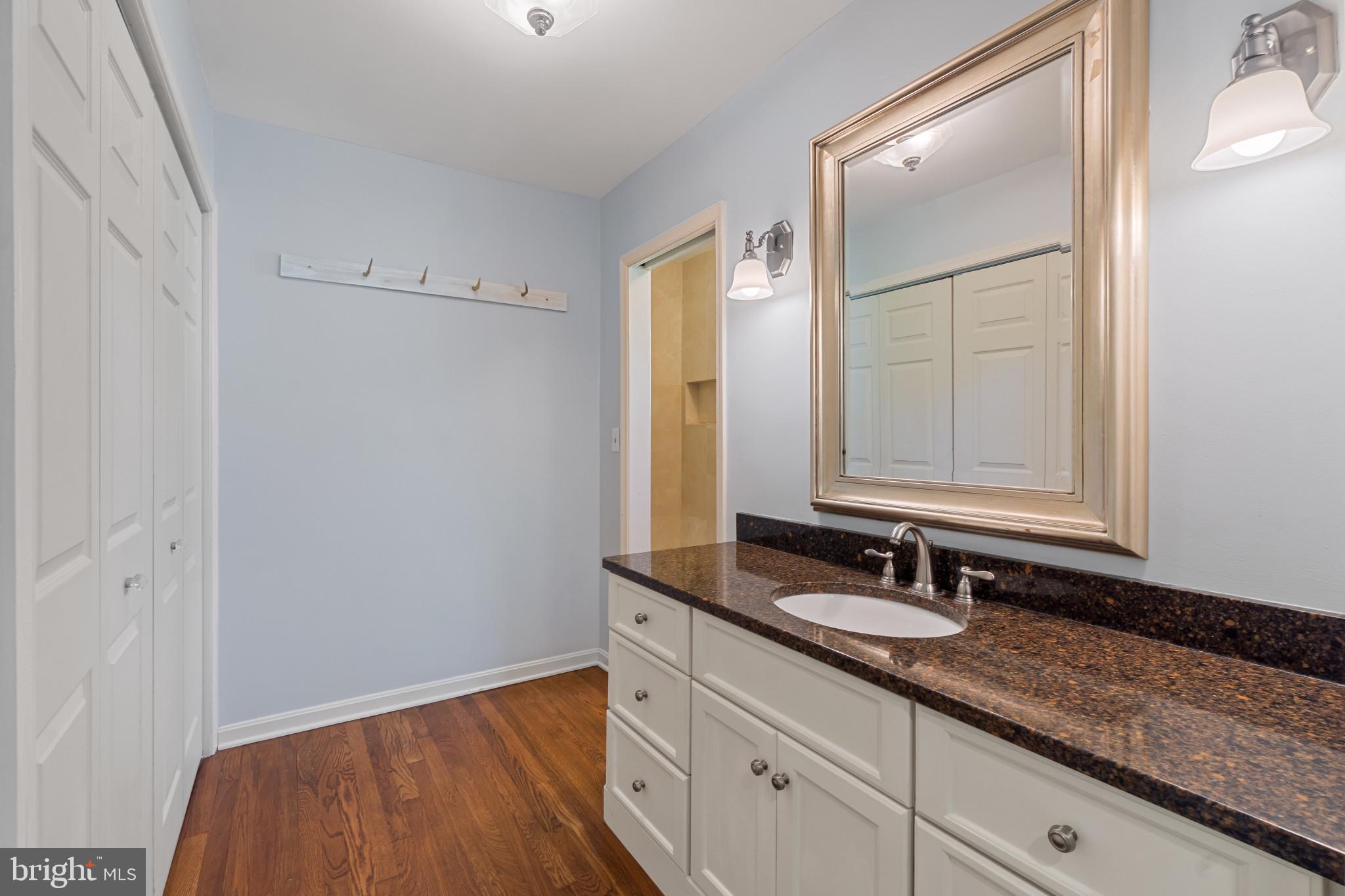 ANCHORAGE - Residential