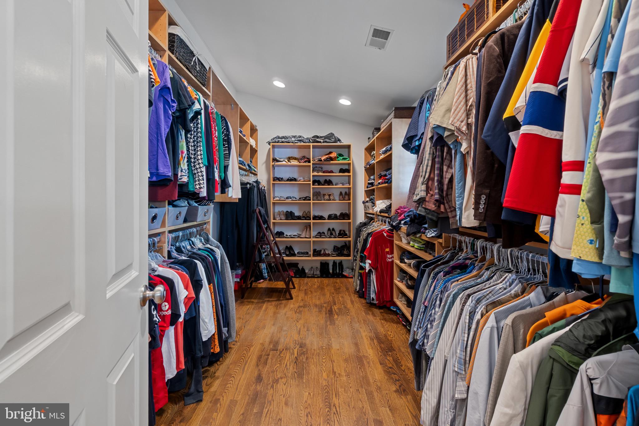 ANCHORAGE - Residential