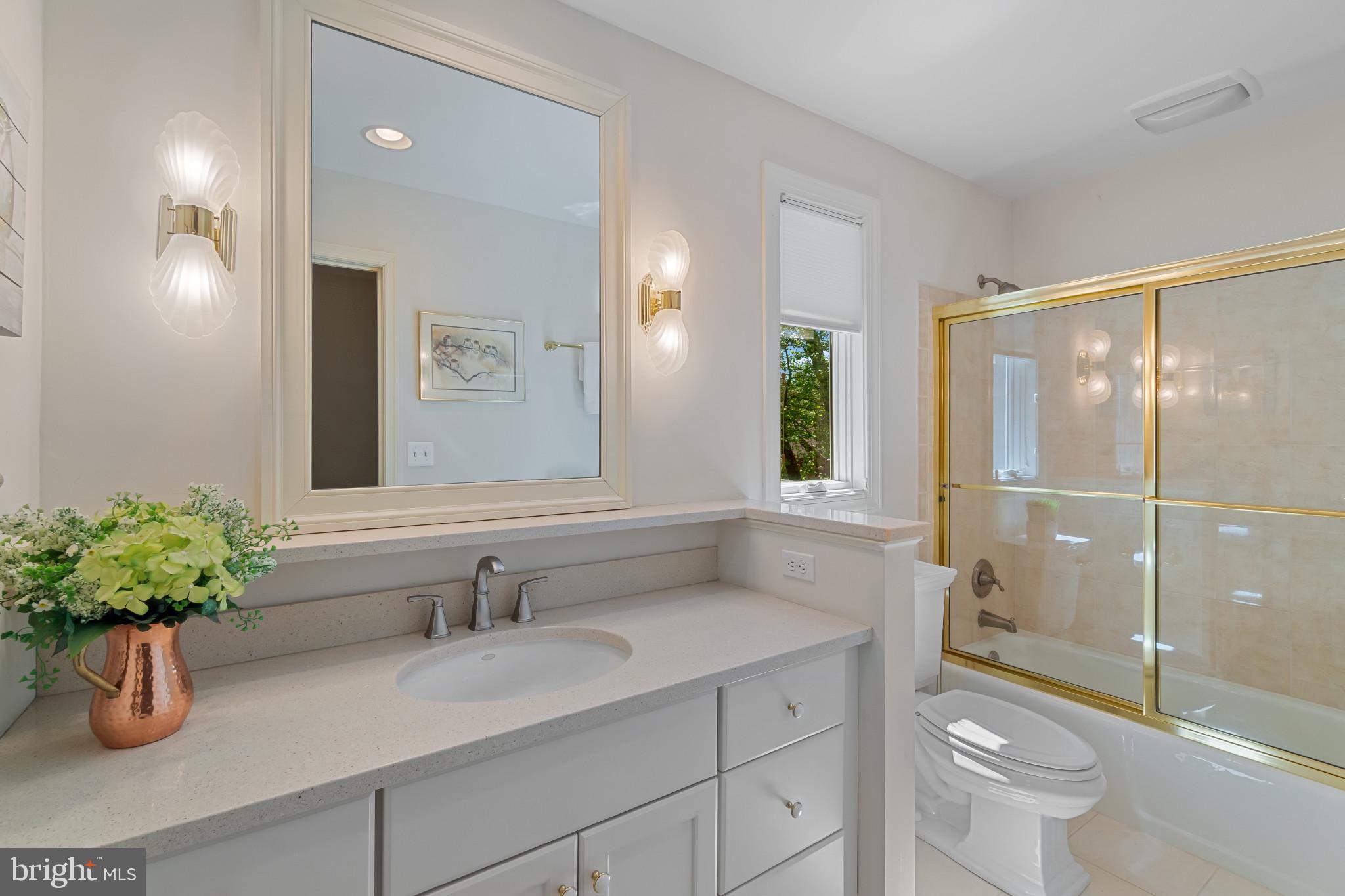 ANCHORAGE - Residential