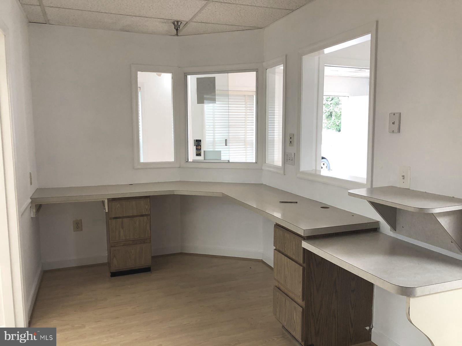 5717 CENTRE SQUARE DRIVE 9