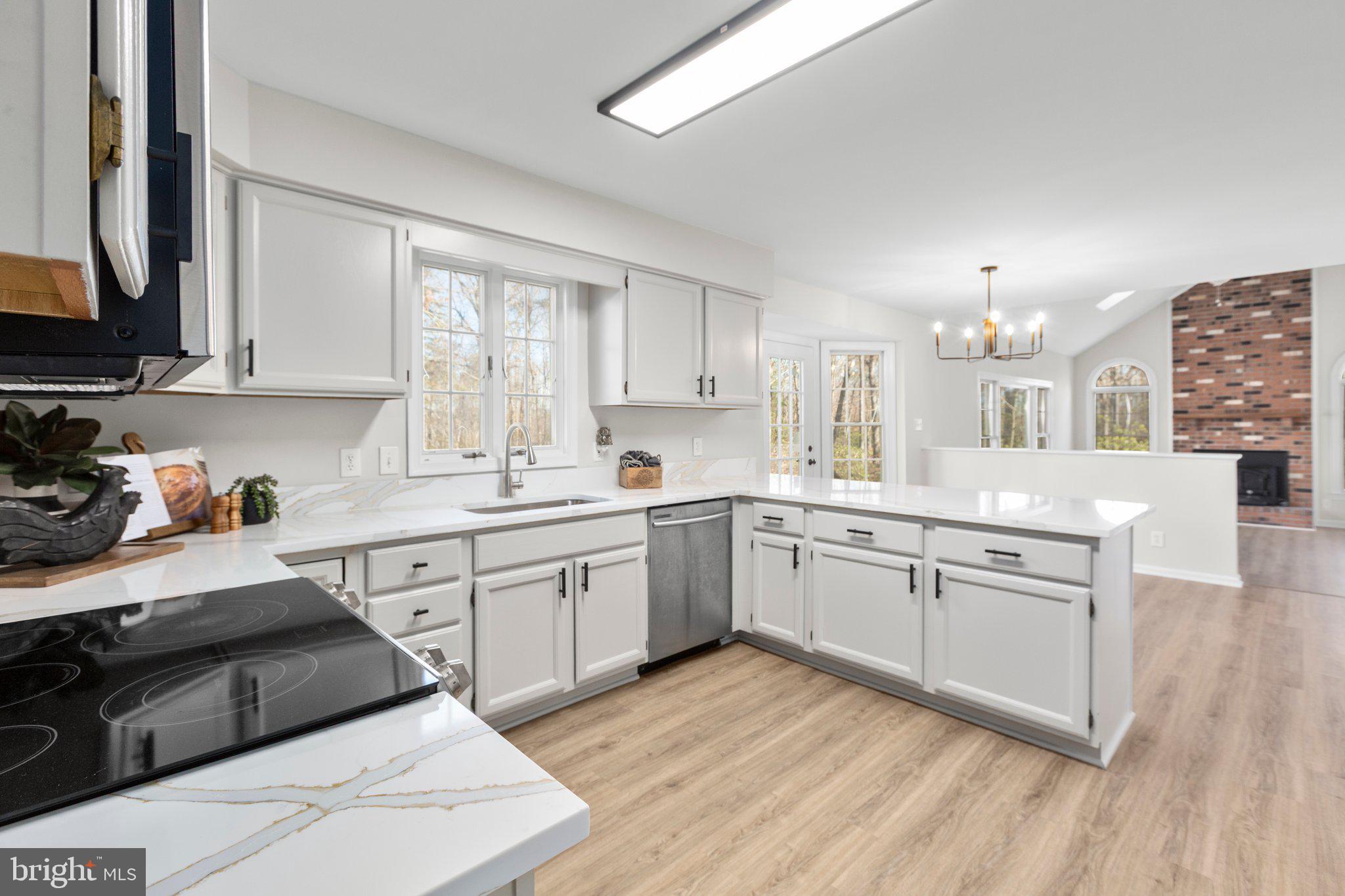 ESTATES OF CHANCELLORSVILLE - Residential