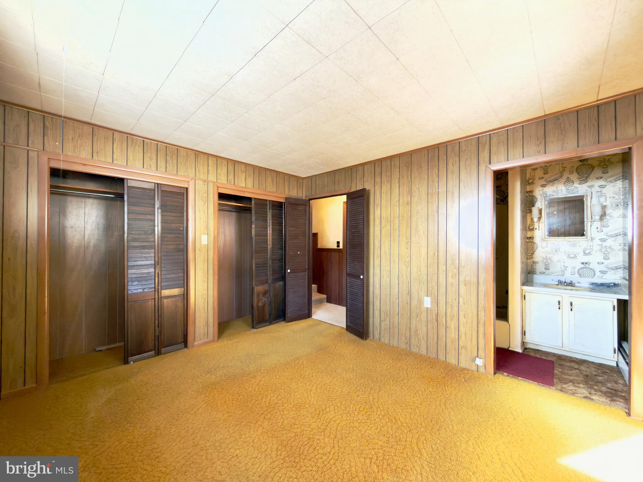 DEER LAKE - Residential