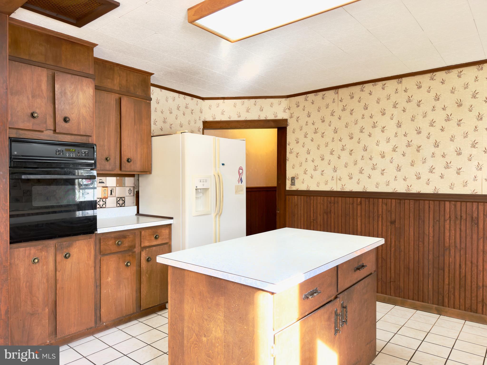 DEER LAKE - Residential