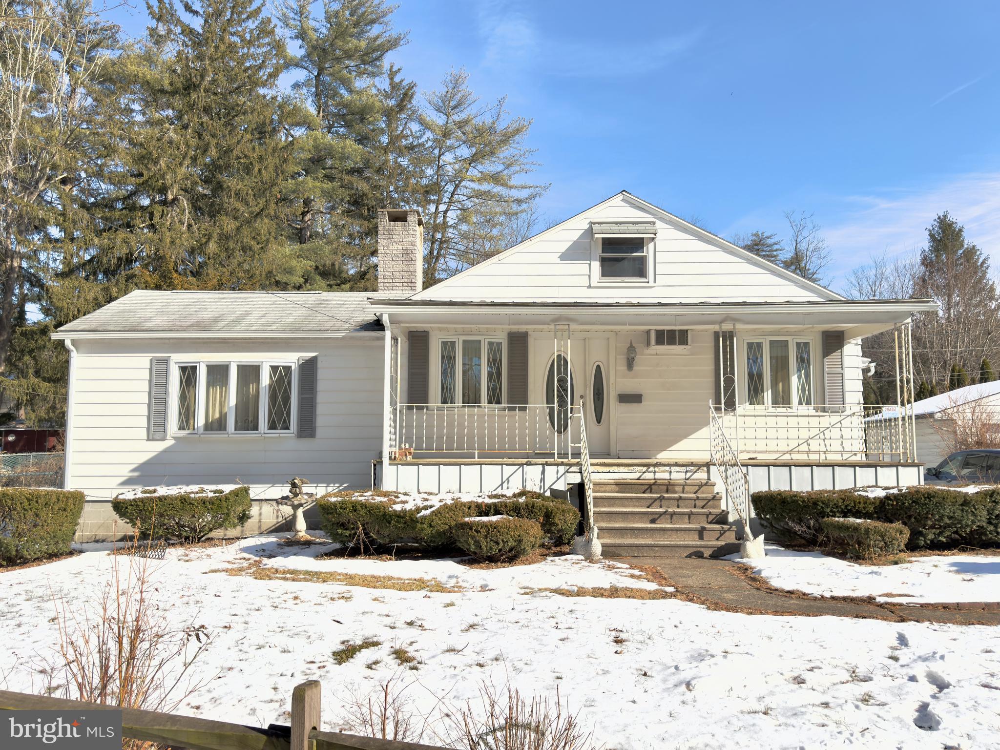 DEER LAKE - Residential