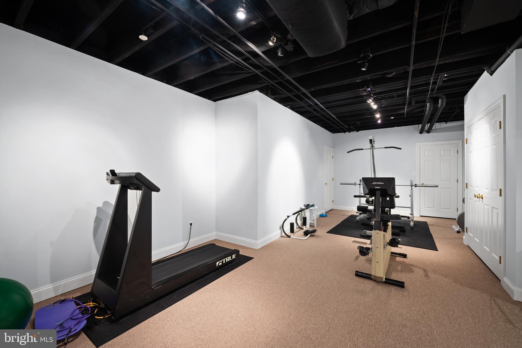 HARRISON ESTATE - Residential