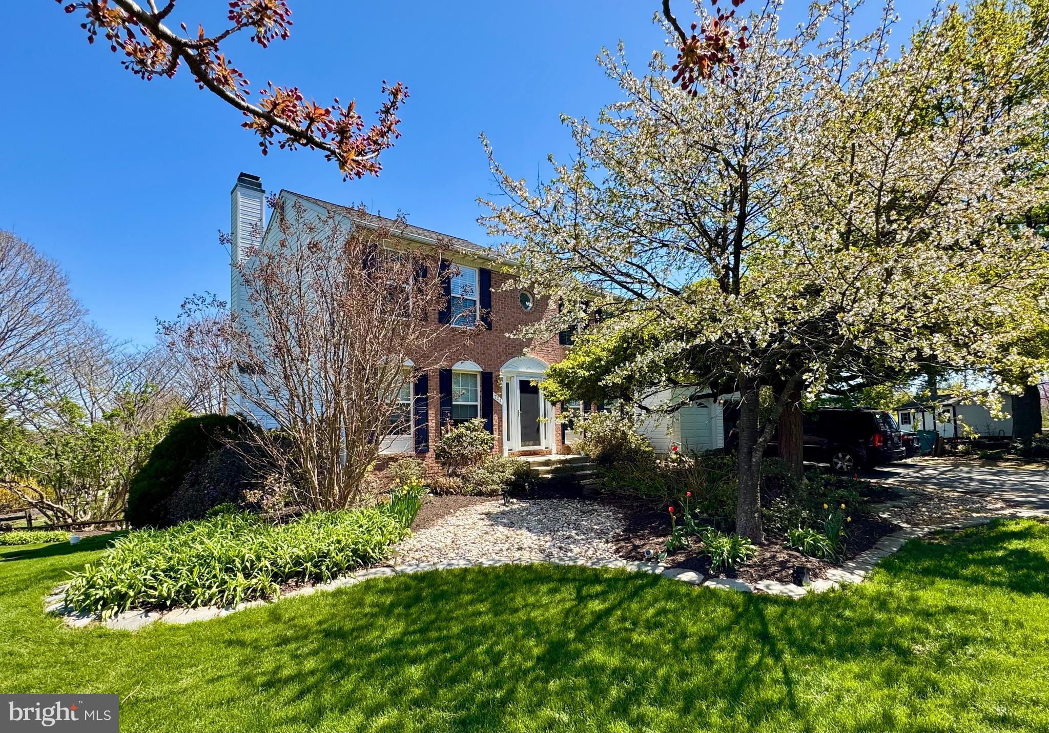 721 CHANGING SEASON ROAD