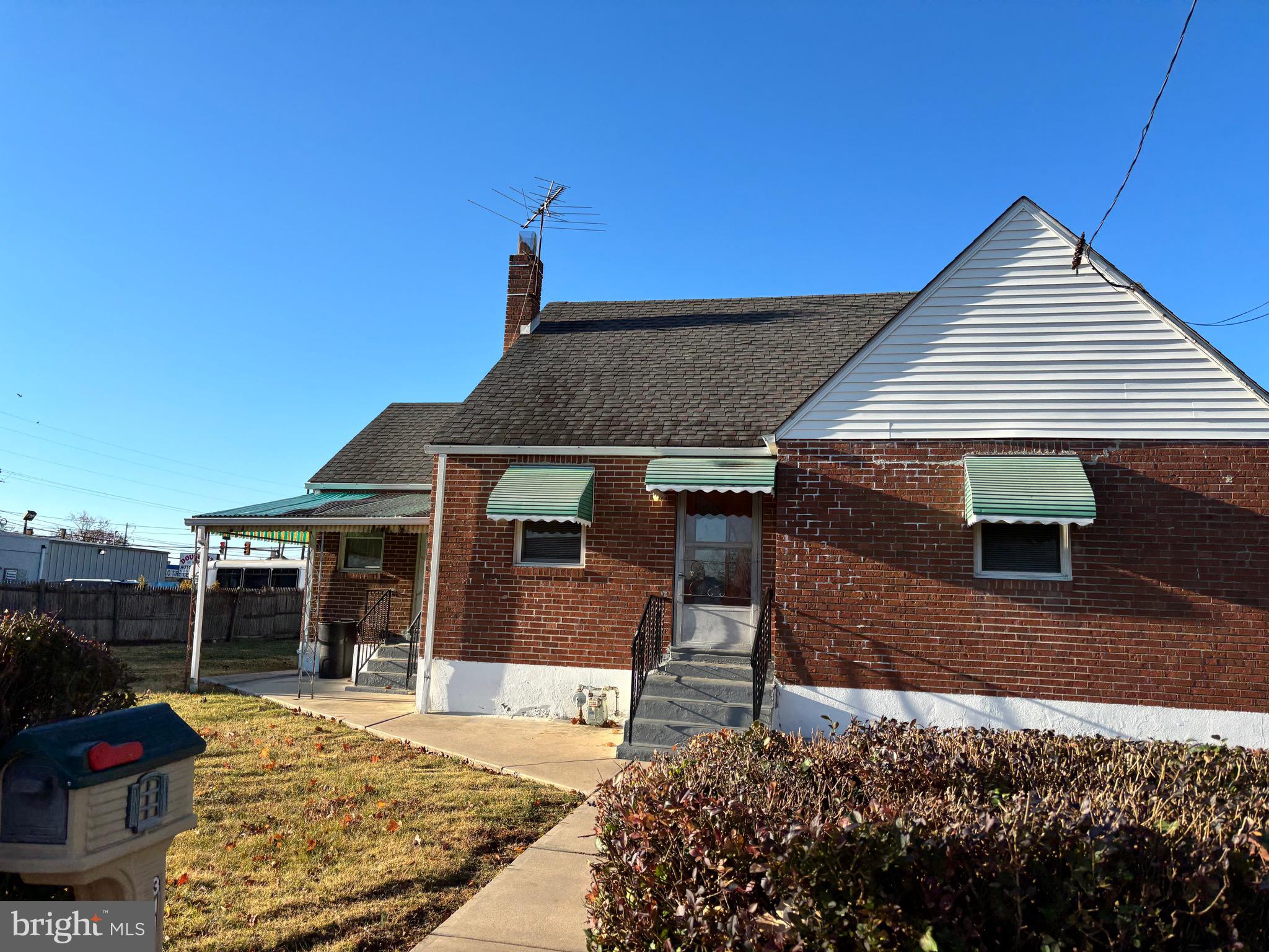 311 FOLSOM AVENUE
