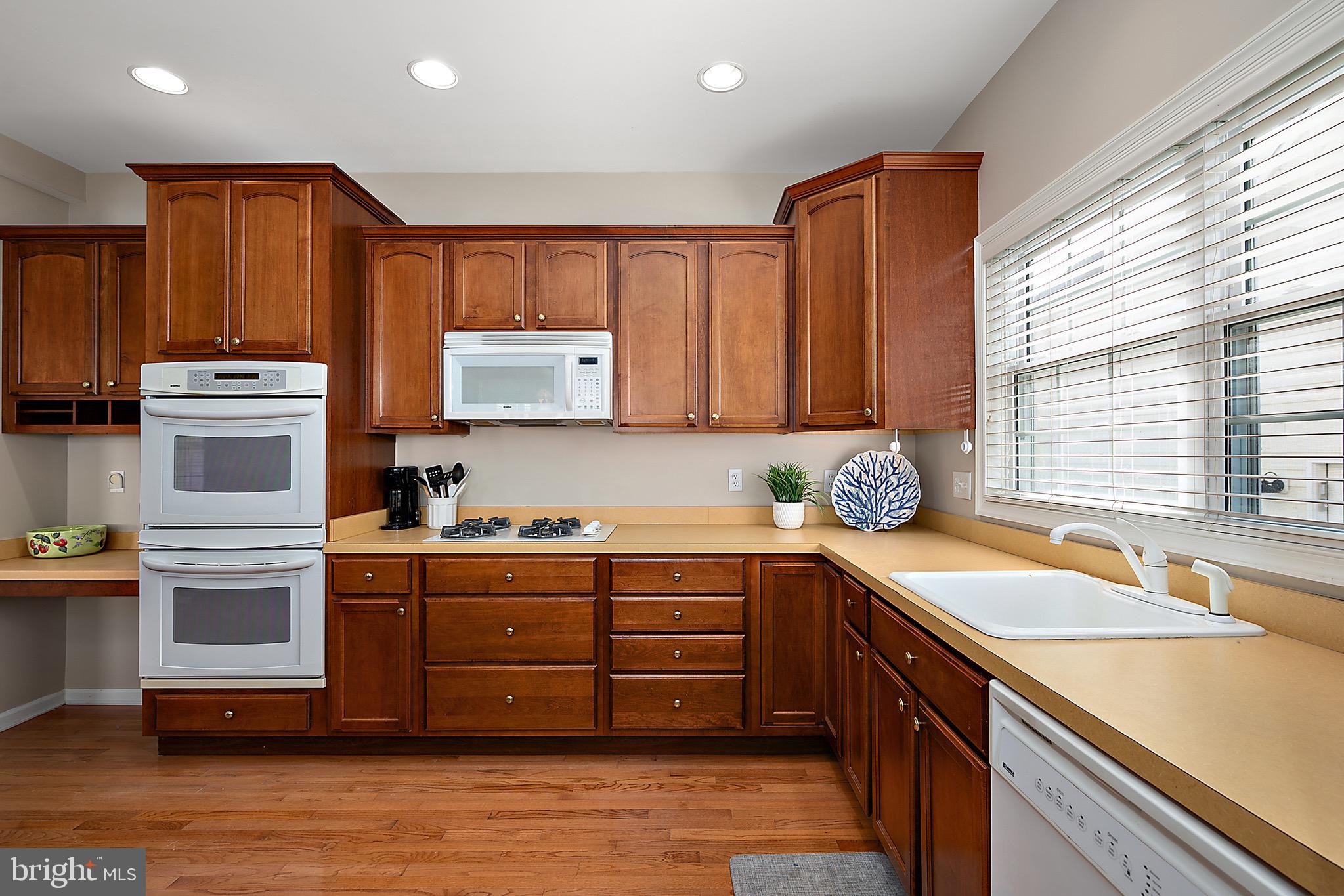 HERON HARBOUR - Residential