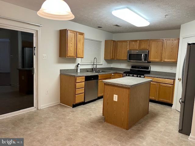 AUTUMN RUN - Residential