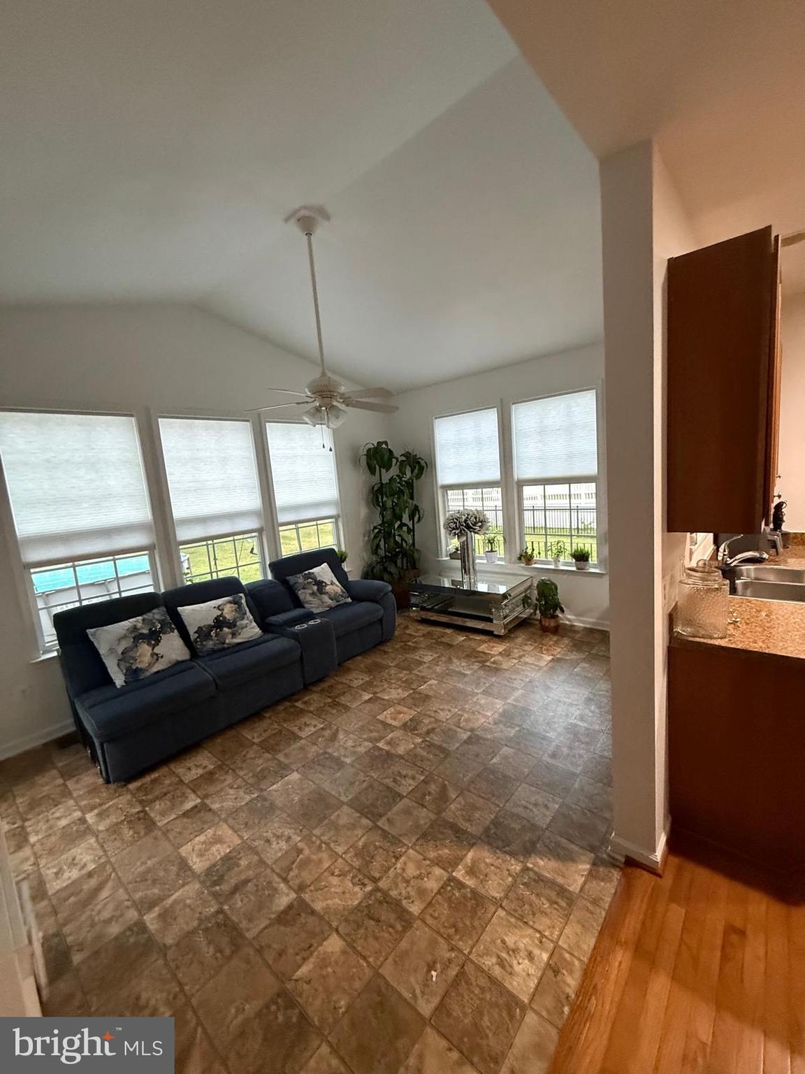 MAPLE VALLEY ESTATES - Residential