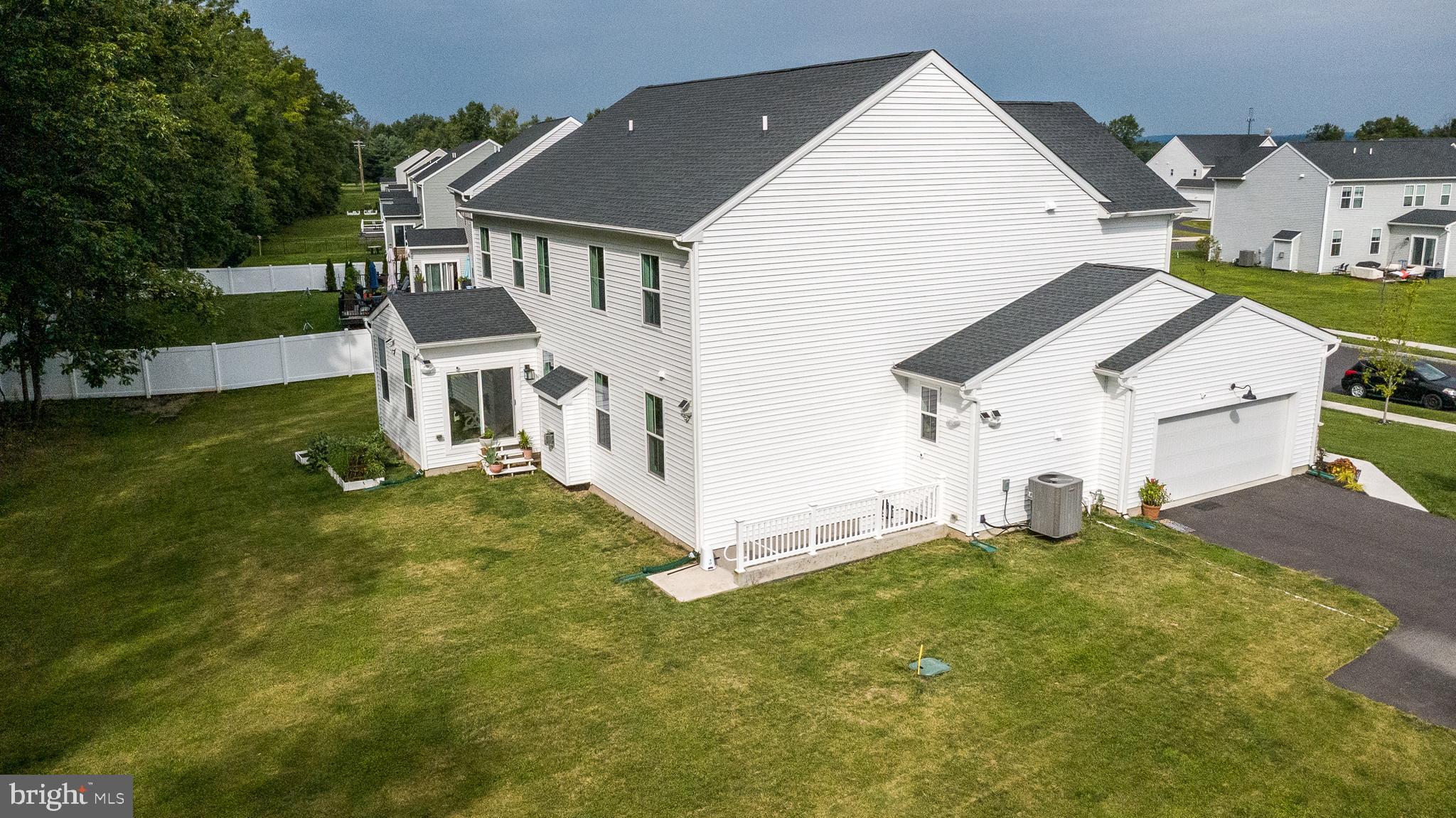 1025 MARIWILL DRIVE