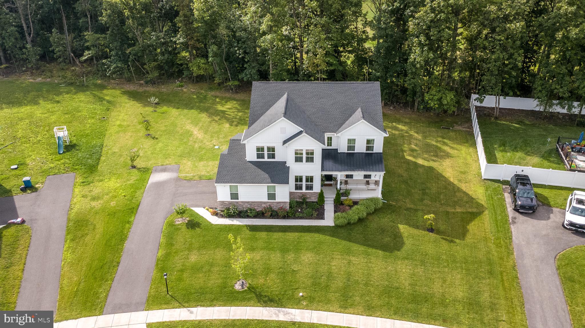 1025 MARIWILL DRIVE