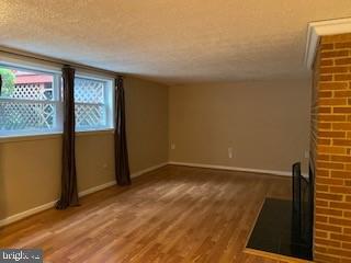 NORTH SPRINGFIELD - Residential Lease