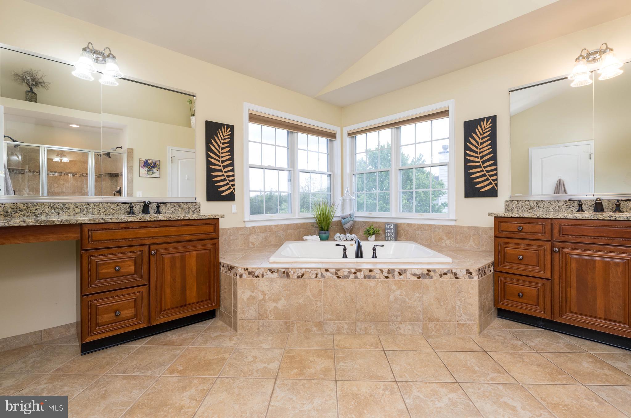 DOMINION VALLEY COUNTRY CLUB - Residential