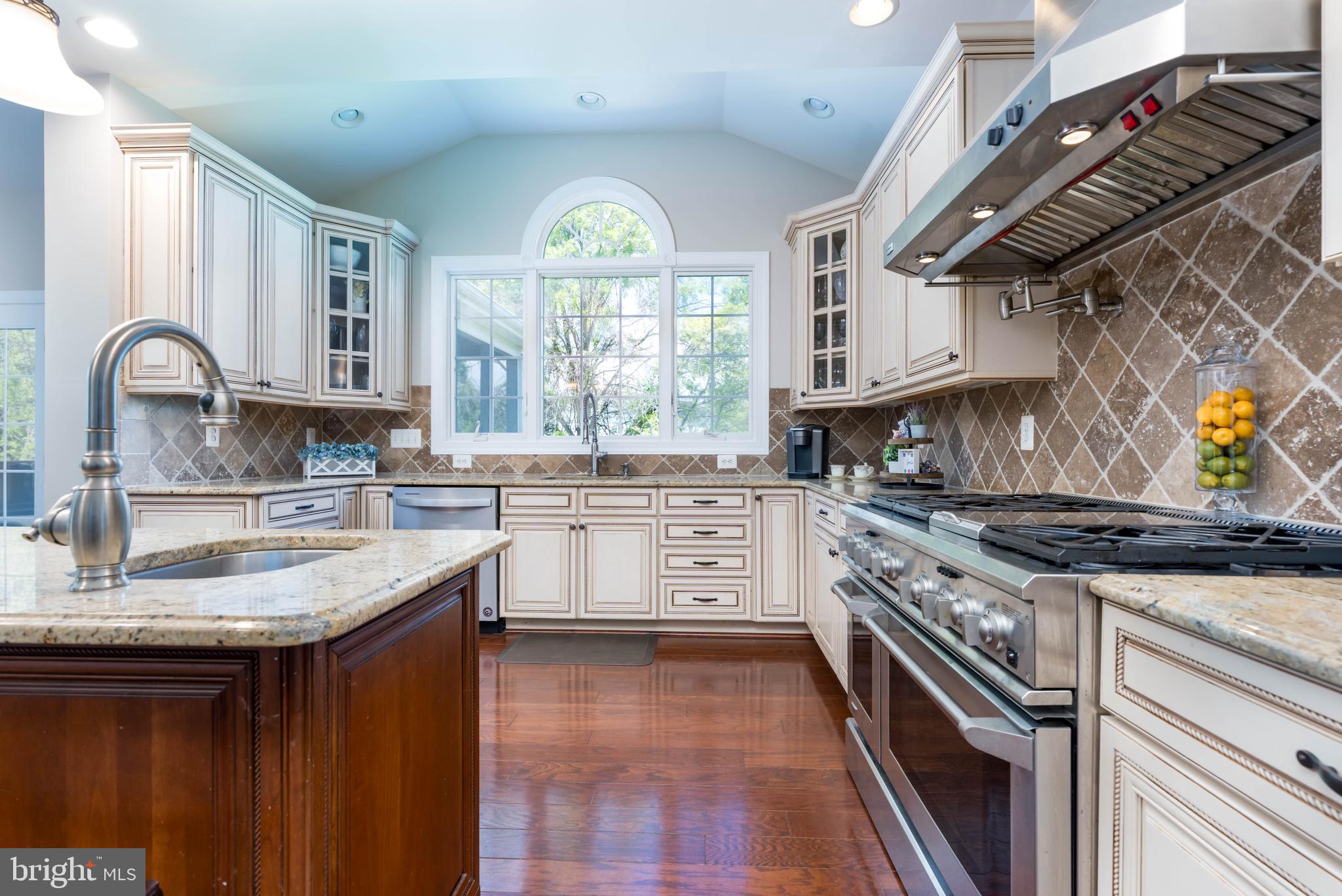 DOMINION VALLEY COUNTRY CLUB - Residential