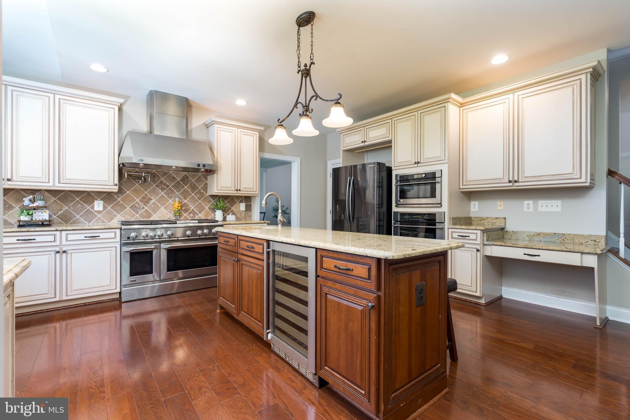 DOMINION VALLEY COUNTRY CLUB - Residential