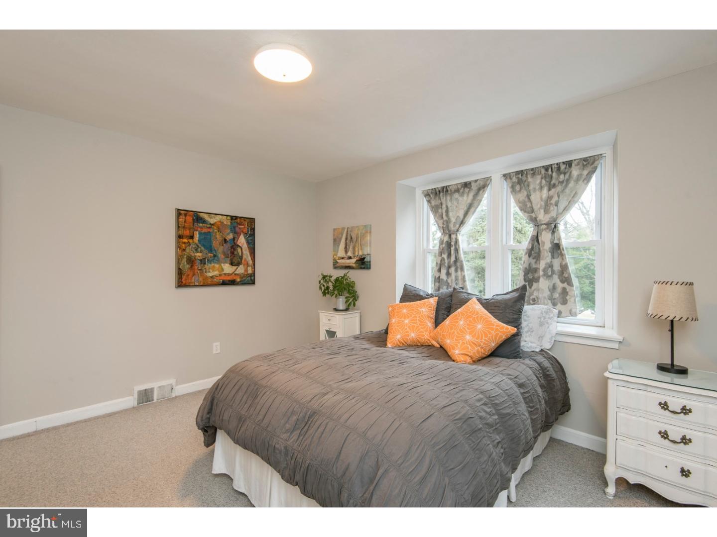 ELKINS PARK - Residential